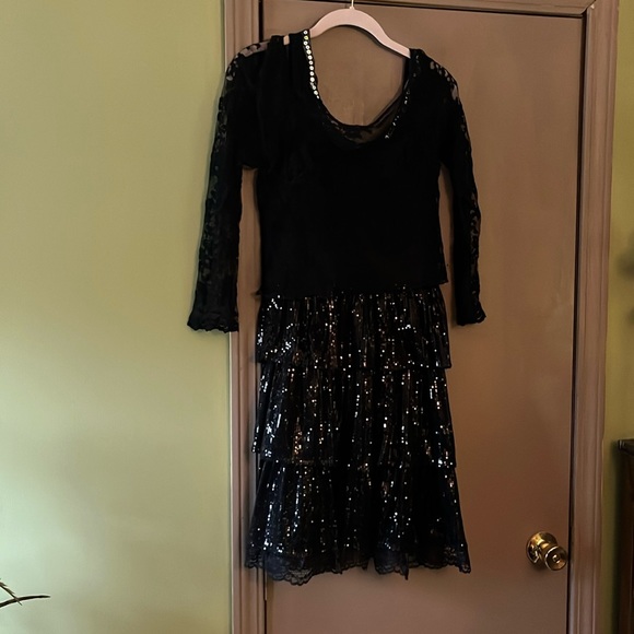 Cocktail dress with lace and sequence - Picture 1 of 1